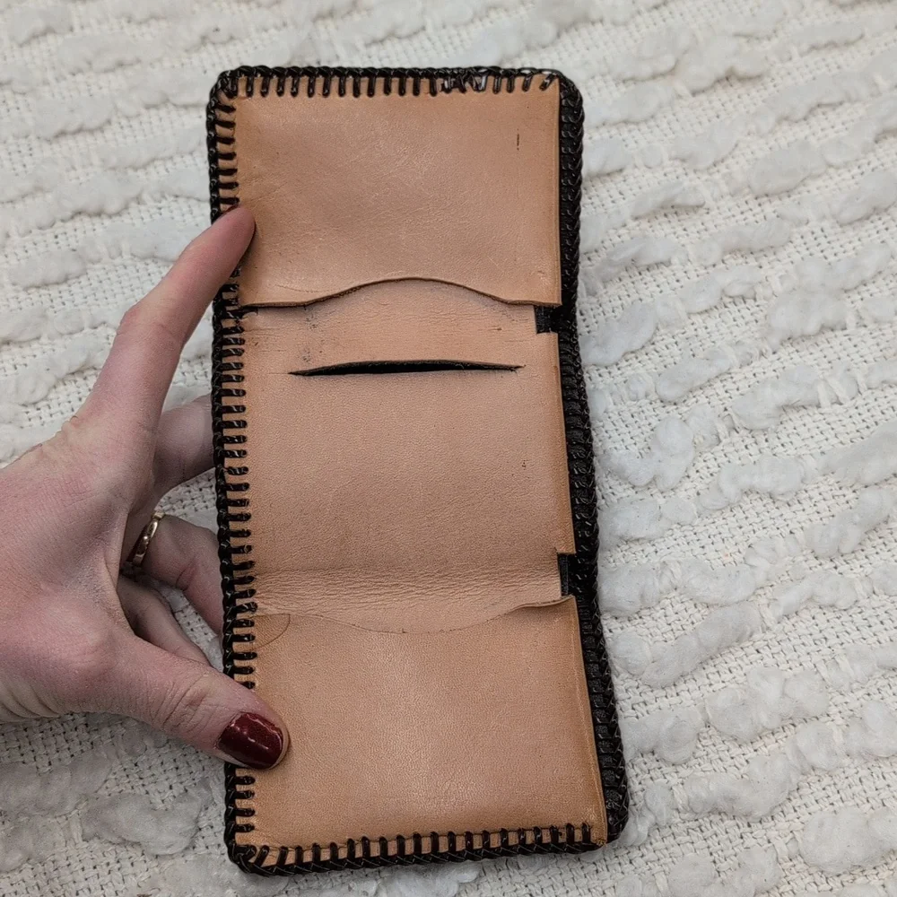 Vintage Tooled Leather Tri Fold Men's Women's Brown Tan Wallet Billfold